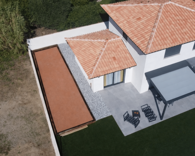 Sable stabilisé rose 0/8mm pour boulodrome